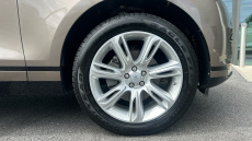 Land Rover Range Rover Velar 2.0 P250 SE 5dr Auto Petrol Estate